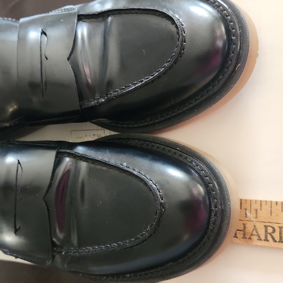 AGL Leather Loafers - Picture 4 of 10